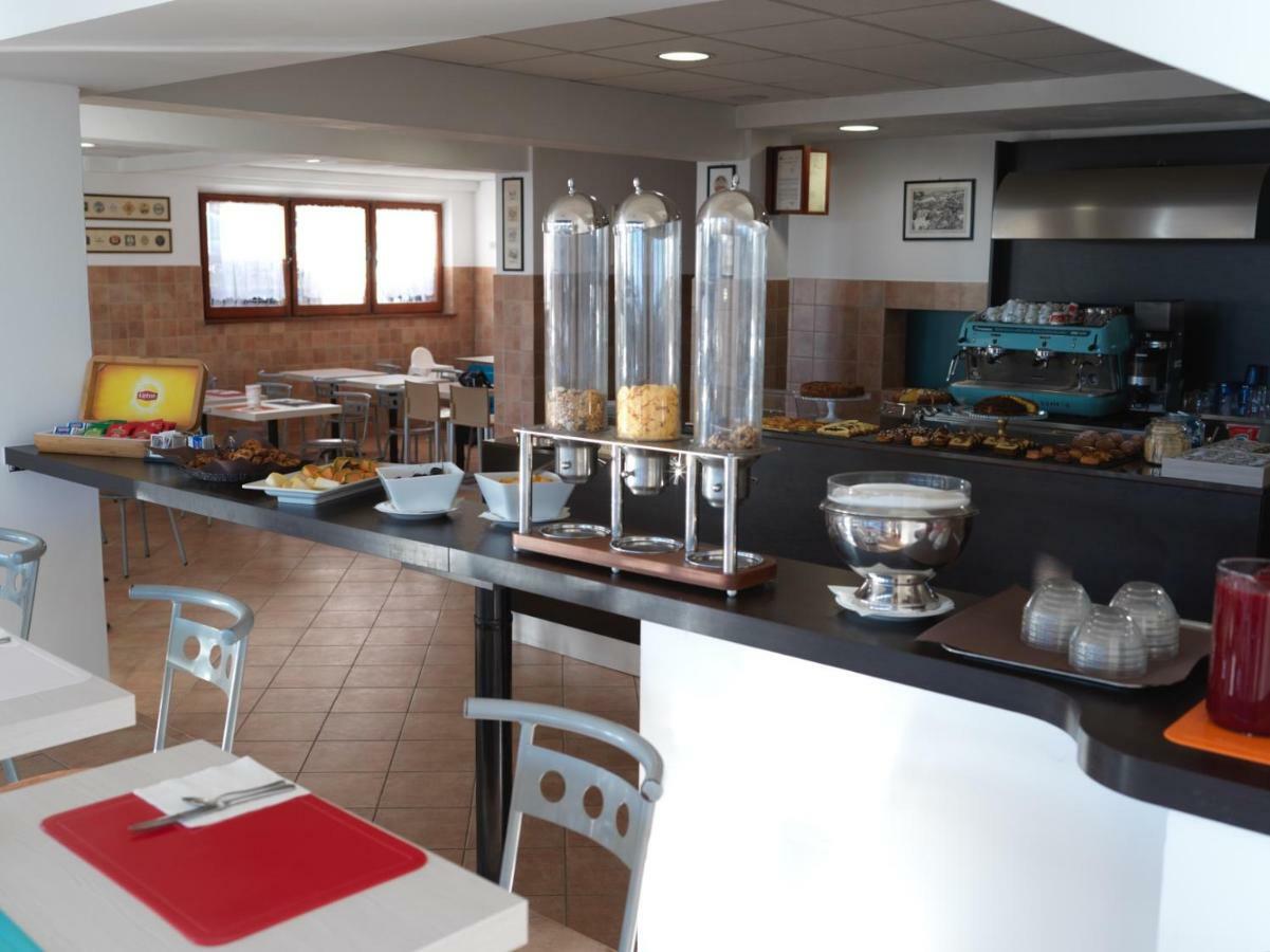 Hotel Florence Marotta Extérieur photo